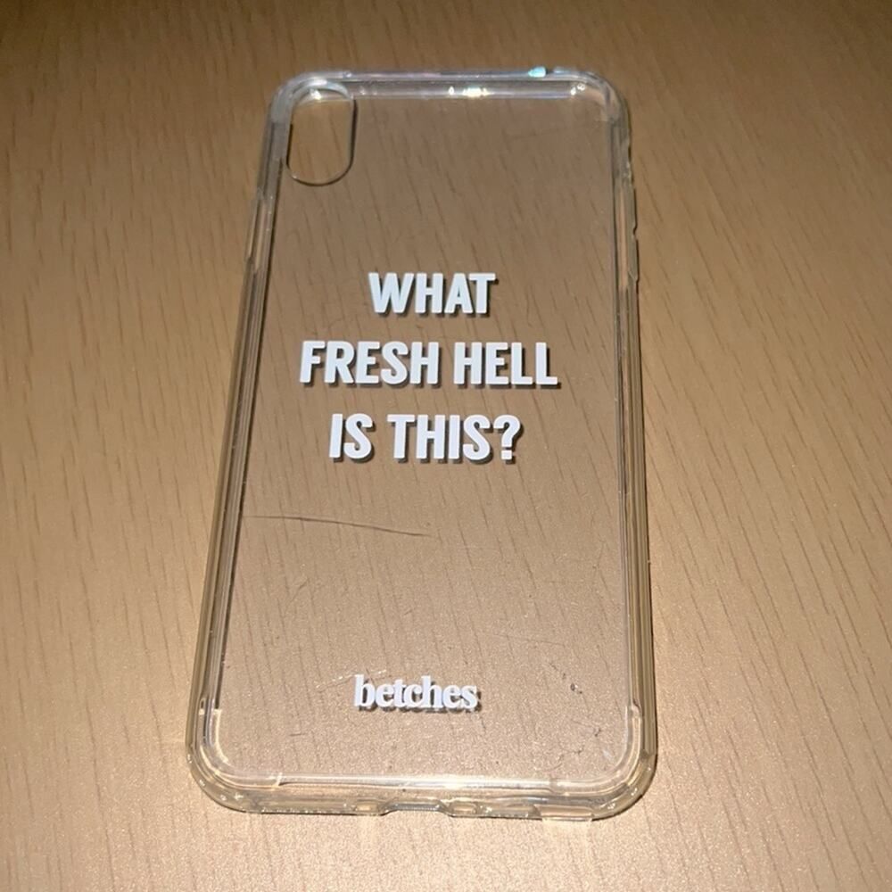 iPhone X/XS MAX clear case w text w/ cable